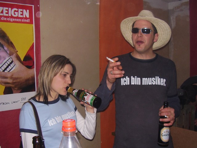 Image 36 of 59  -  61 kB